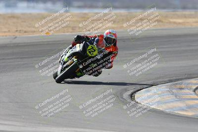 media/Feb-07-2025-CVMA Friday Practice (Fri) [[7034960ba2]]/2-Racer 2/Session 3 (Turn 8)/